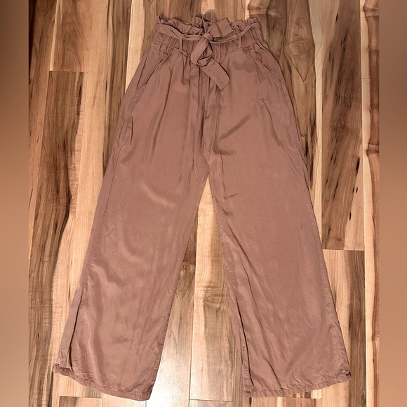 Thread & Supply Paper Bag Pants - Picture 5 of 5